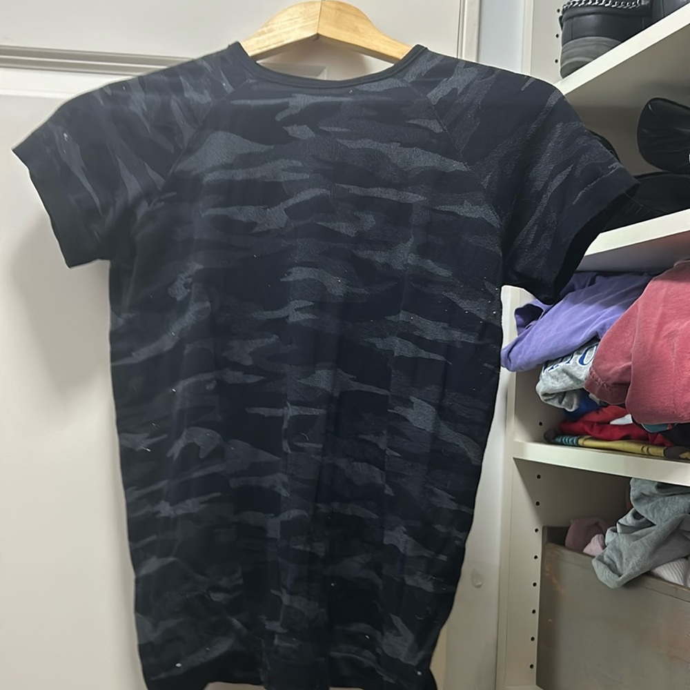 Athleta camouflage athleta girl XL short sleeve tshirt